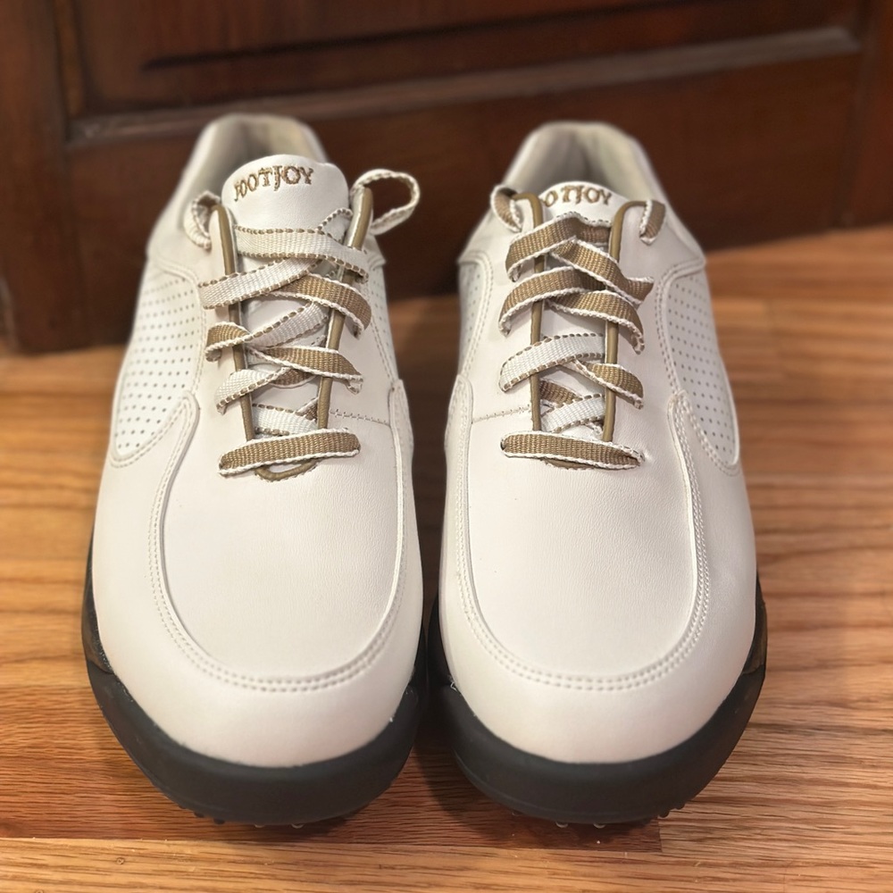 FootJoy White Women’s Spiked Golf Shoes (Never Worn)